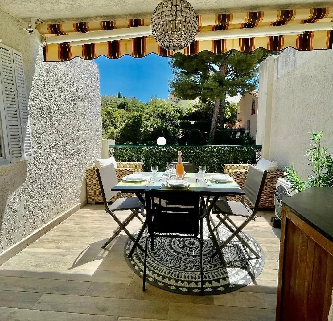 Studio 109 Grande Terrasse Bandol Apartman