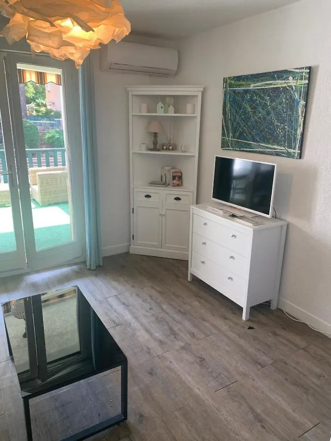 Studio 109 Grande Terrasse Bandol Apartment