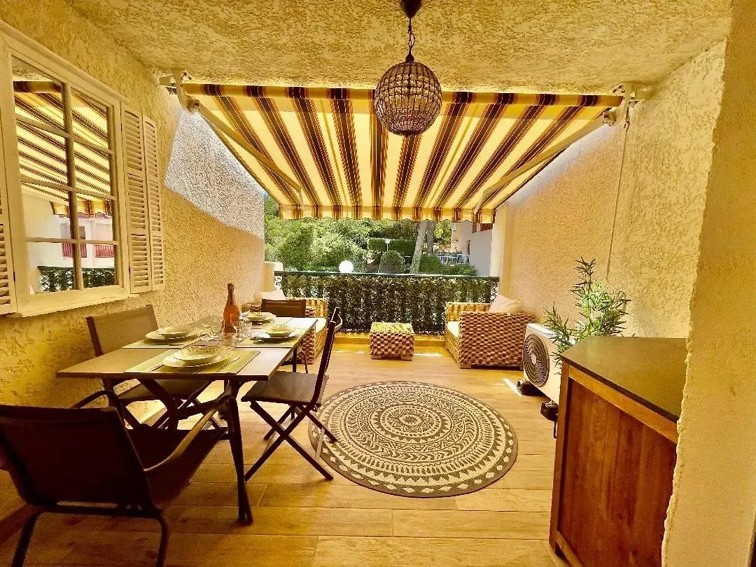 Apartment Studio 109 Grande Terrasse Bandol France
